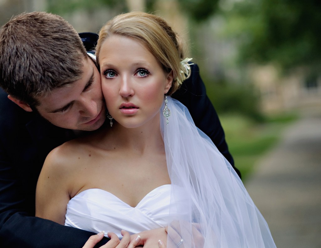 Kim and Jared were married in Ann Arbor. I think I am in love with this shot.  Yes~I just adore this pose and I am sure you can see why.  I have so many more Amazing shots to share.  Stay tuned....