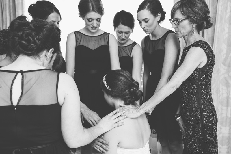 Best Wedding Photography is Grand Rapids, MI 